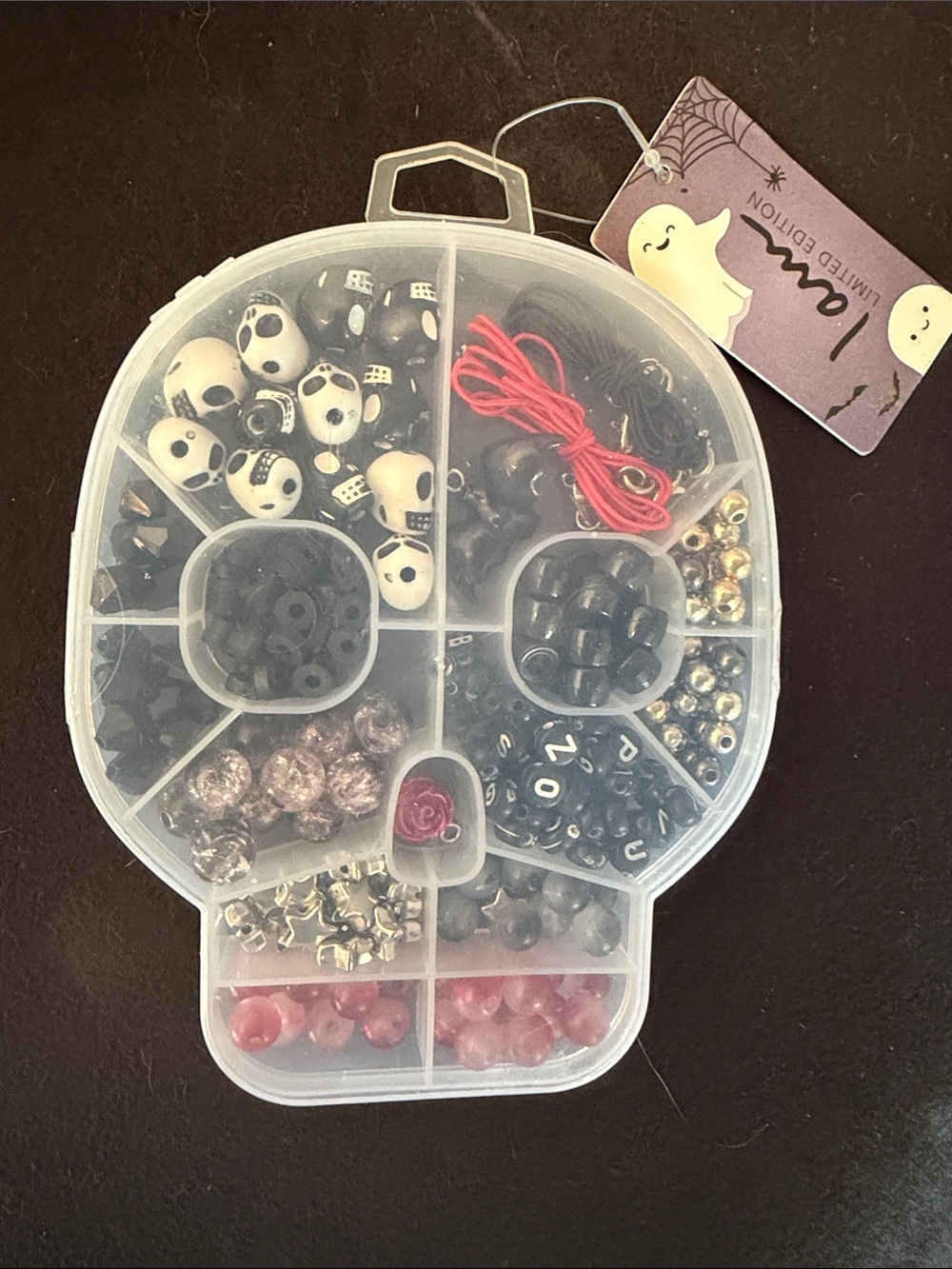 ⚜️Halloween Skull Bead Kit - Mixed Black, White & Pink Accents! NWT!
